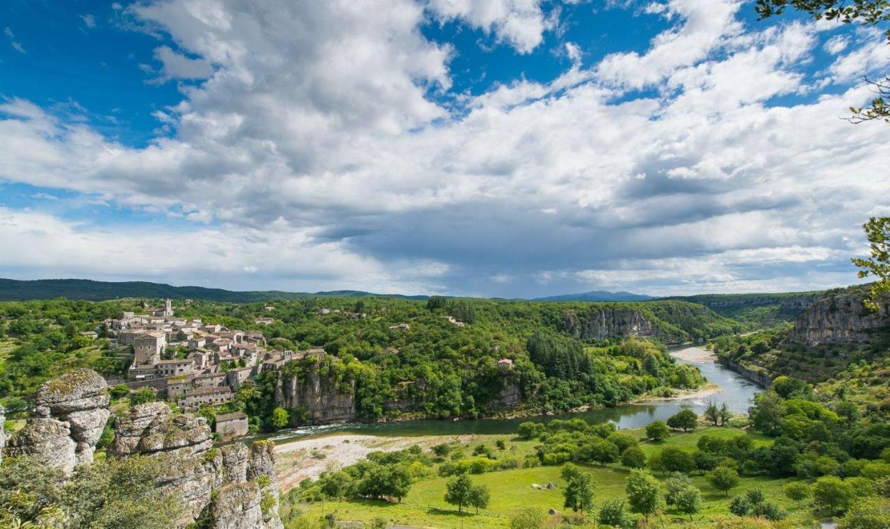 Gîtes Château de la Selve Grospierres Extérieur photo