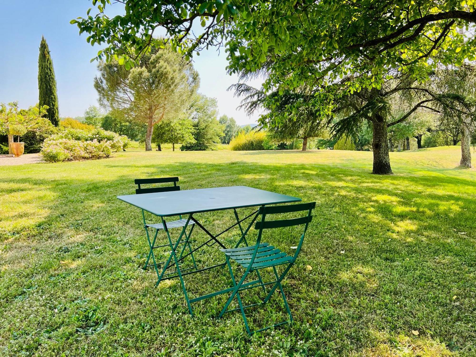 Gîtes Château de la Selve Grospierres Extérieur photo